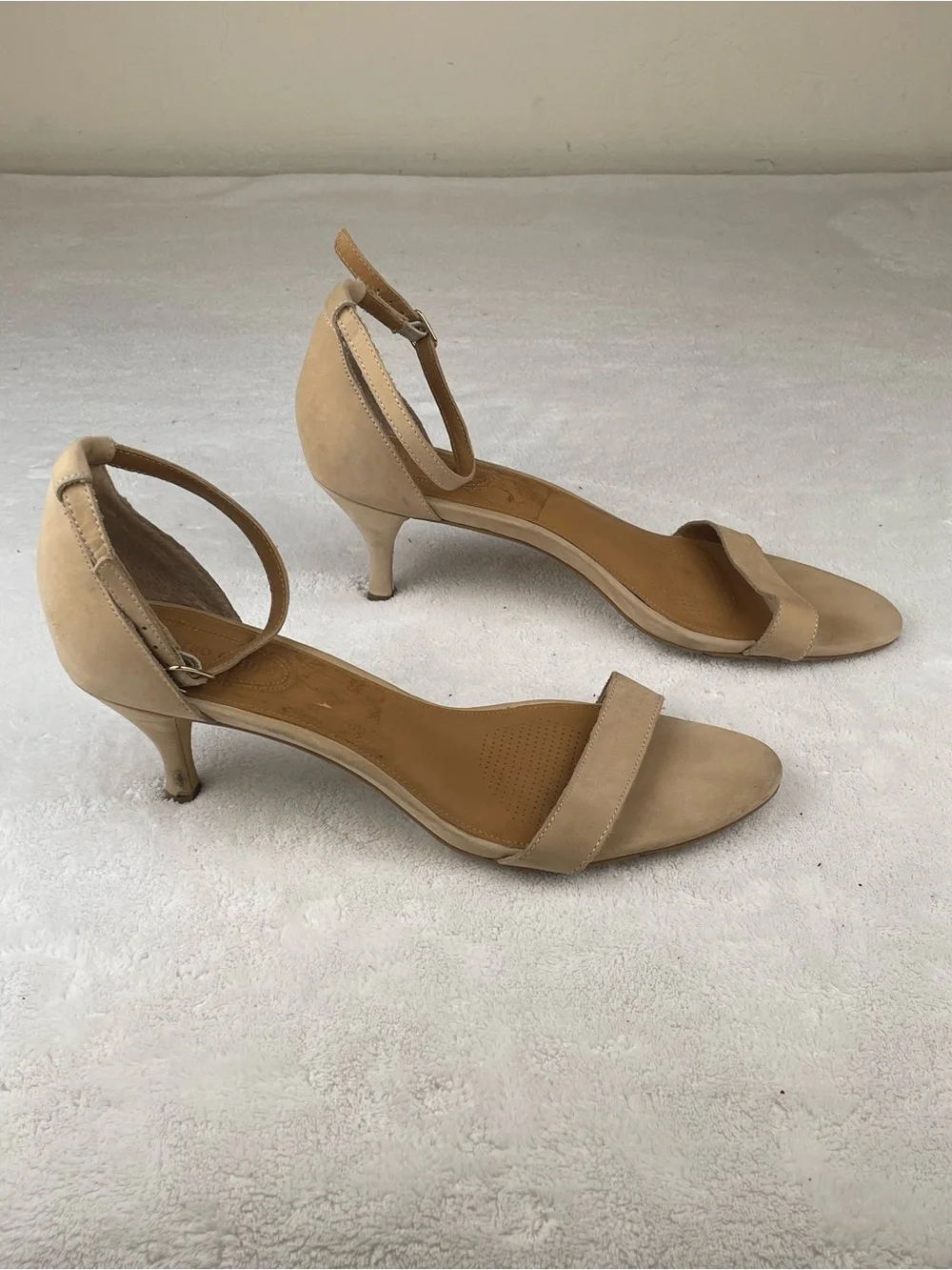 Corso Como Tan Suede Single-Strap Ankle Sandals